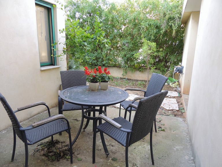 e5a044_1c9e0f6c64664c2e9fadef404464f641