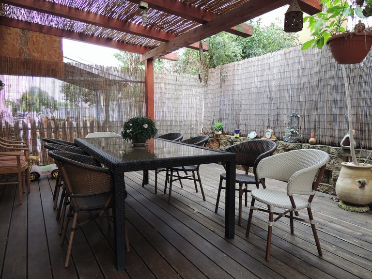 e5a044_4eb3664e32df444c89450f37d57a8cd4