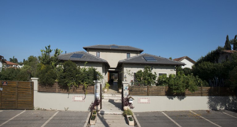 e5a044_76177c4562de431baccf26f8f8c14c22