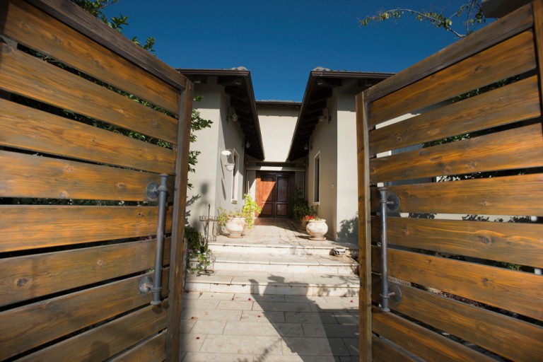 e5a044_d021a643a31c4ceaace9531f75c037cc