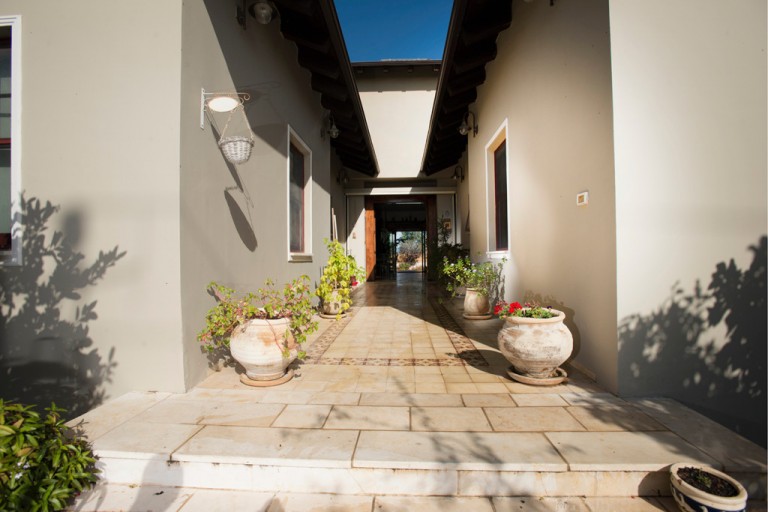 e5a044_fa8d0fdb315a497a9aebd215bfce67bd