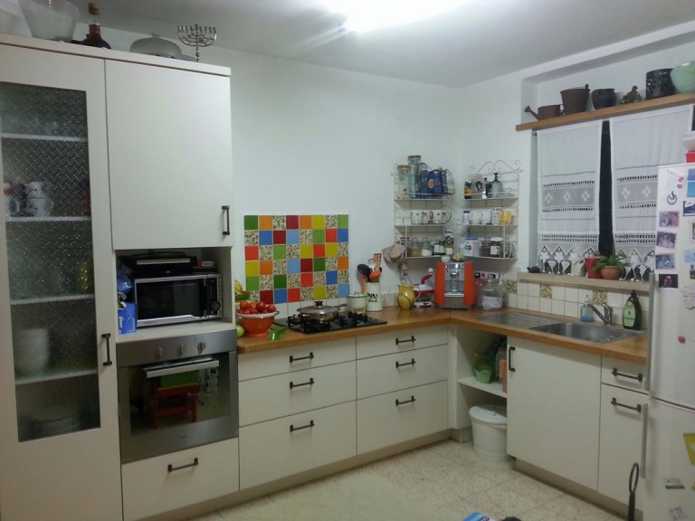 e5a044_3e868b83a3504f9896b11ee58ffede68