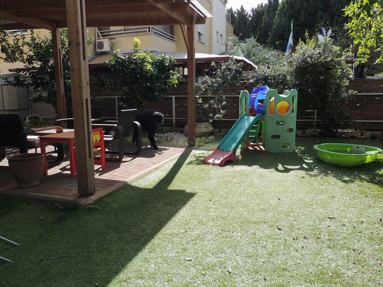 e5a044_7065c781f90647be895dbafa15550351