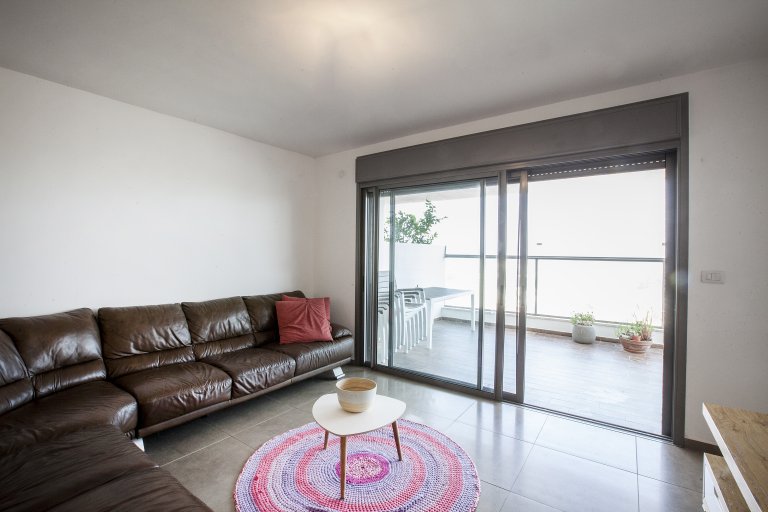 גינת_אגוז_006