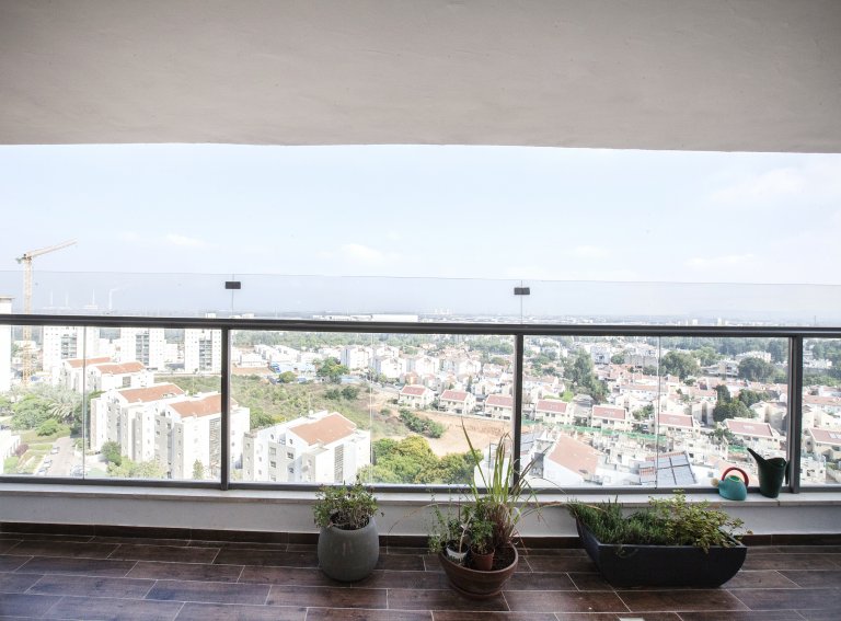 גינת_אגוז_009