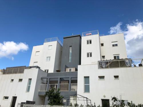 556a373b-29dc-411b-9229-afbef4bd583a