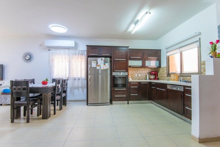 702b460e-b0d9-4d3b-b81f-c21be730d119