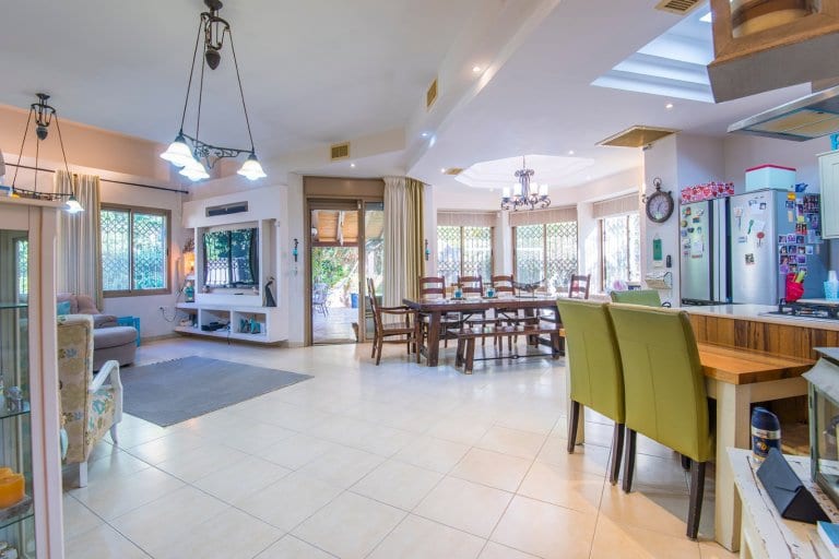 WhatsApp Image 2019-11-21 at 08.44.50