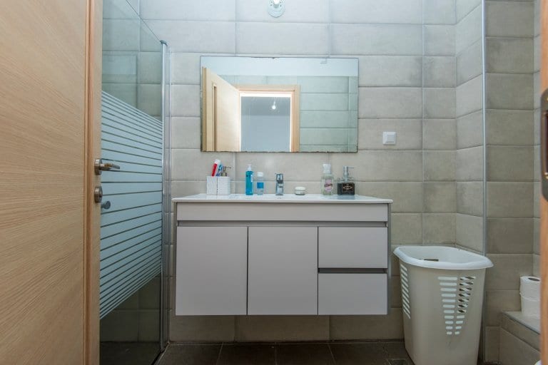 cbf520ac-32bf-4d67-bd14-8908bc52c07b