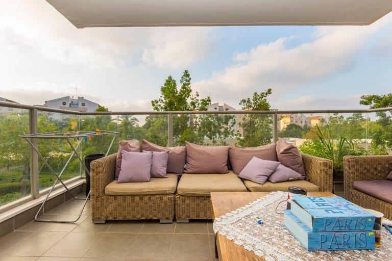 ed5c11f3-e894-4486-911a-e487365b74c4