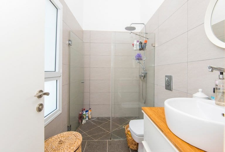 151826ac-9e8a-49aa-9144-9ba20bddcbef