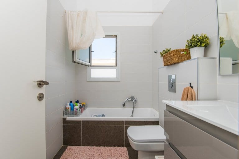 18a59cf5-3853-4614-b40d-673c857f6856