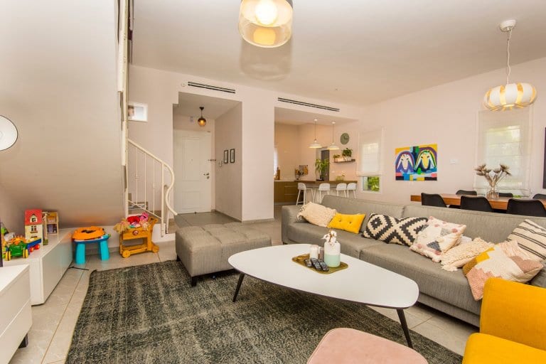 66cac1c8-1de8-4144-893d-0203e159a0b6