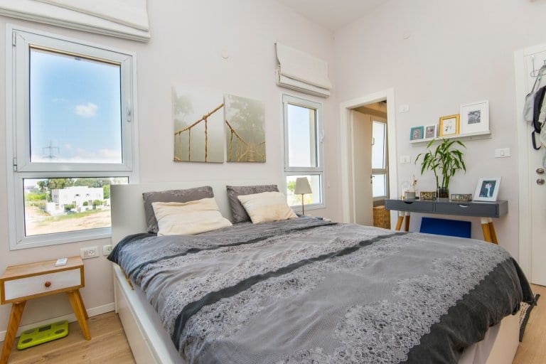 d18e3fc1-e53b-4b1a-9210-cf0de5e07ef0