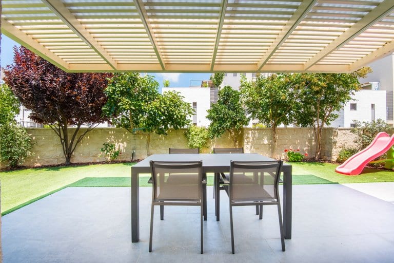 f23d878a-c54a-4a96-a25e-1bbc0a02bca7