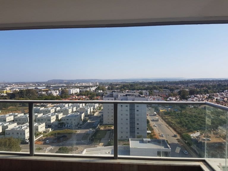 ae63194a-b355-4477-a4f9-1c9efd76cc3d