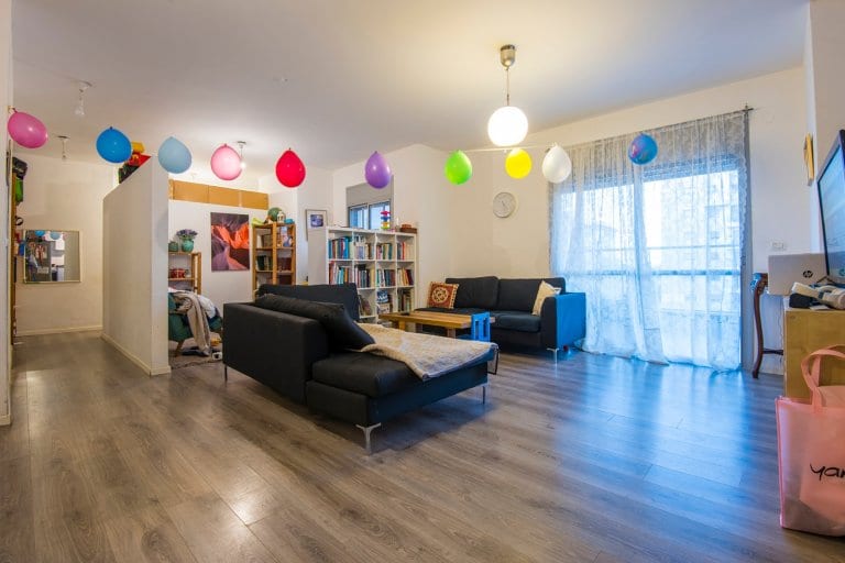 32ce75af-4a45-408f-b8ec-da486f610761