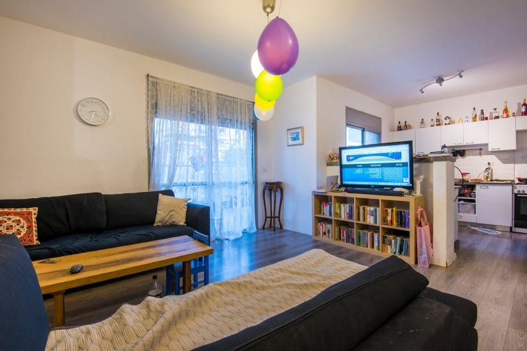 86ea9006-5f40-4f91-9ab4-56b30aa5f6ea