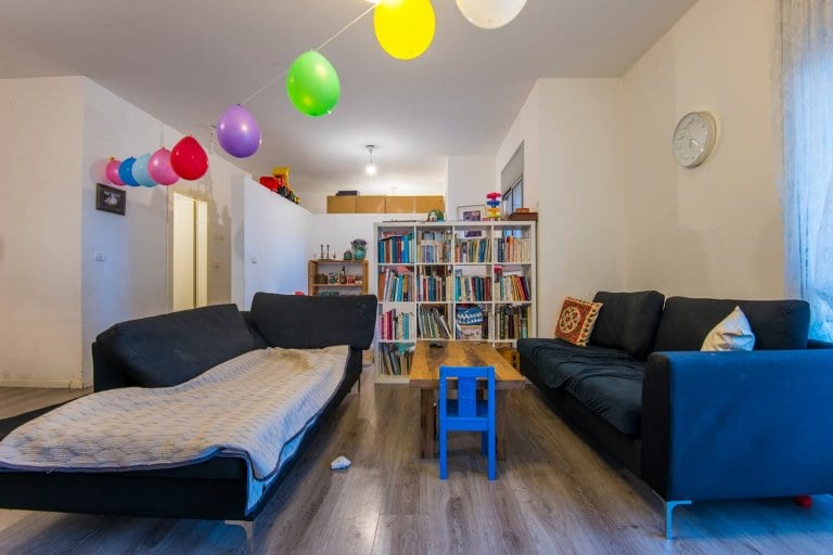 e8071f15-2eae-41a8-8ac1-7e0466ecf8ae