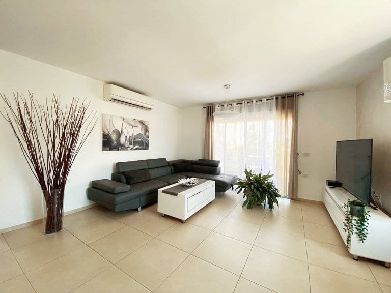 45ae04f4-f0af-460e-8a4c-66b298a84ad3