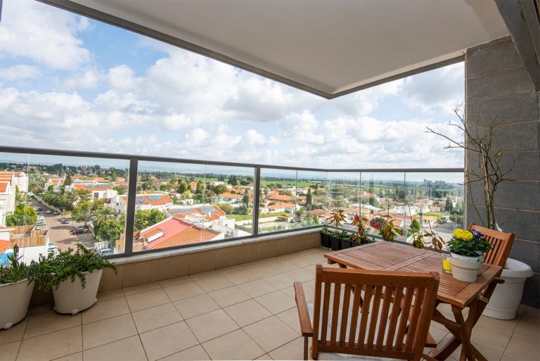 256010ad-b3a4-4d62-9f7b-3b6c0b065b01