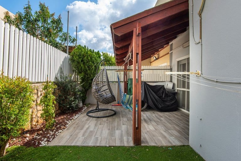 a17a6382-22da-45cf-90bf-8333c602f5be