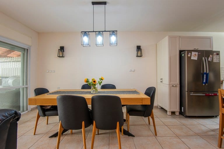 da651513-48ba-454a-a4ba-58942d80cb83