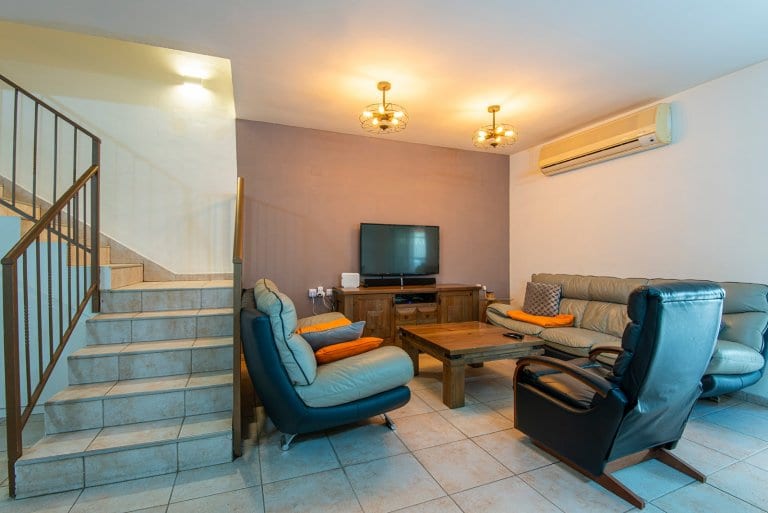 e7daf5c6-3067-42b4-97c5-01f897e5902c