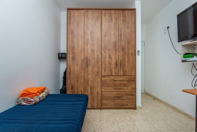 f25bec51-05c7-4344-9795-7378184cf9f8