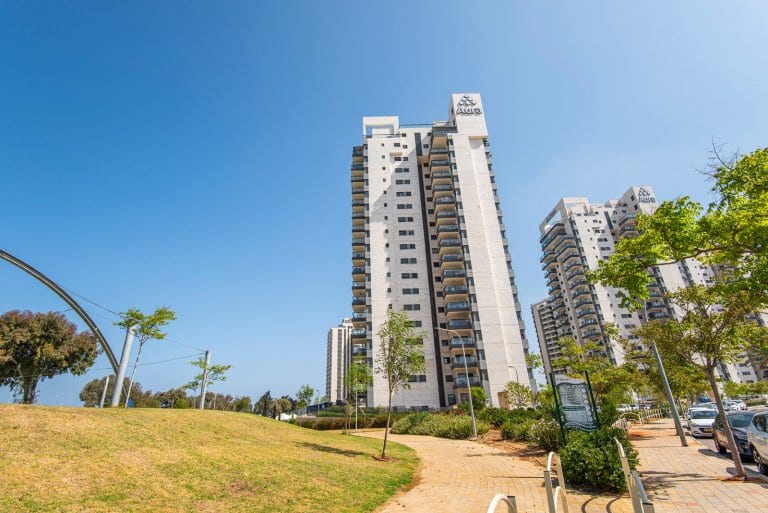 WhatsApp Image 2021-04-28 at 13.39.32 (1)