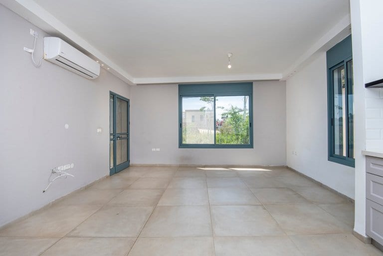 WhatsApp Image 2021-04-25 at 19.39.32 (2)