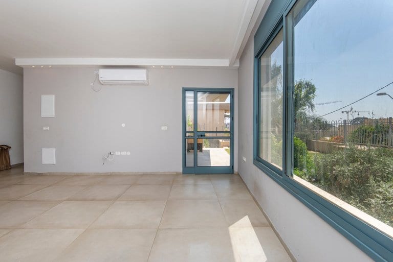 WhatsApp Image 2021-04-25 at 19.39.33 (1)