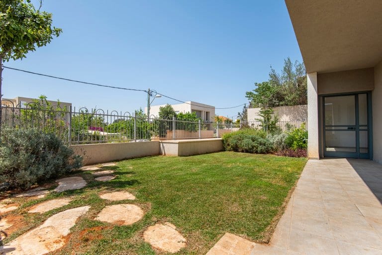 WhatsApp Image 2021-04-25 at 19.39.42 (1)