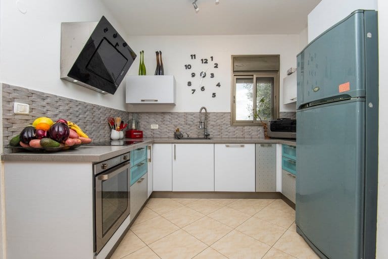 fbb124c5-8a0e-4fae-939b-3efee7019ed3