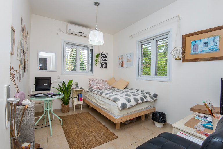 4c844ce7-06c7-4a15-803d-bf3d25693d55