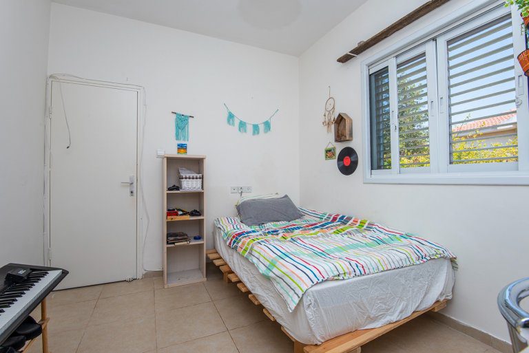 87ccc16e-dfb9-463a-bad2-b697fa0dafbf