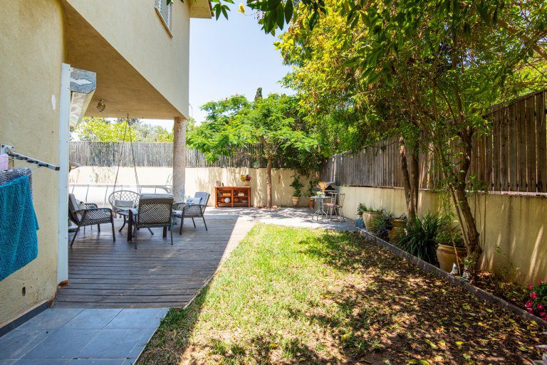 a3822bf5-282e-40bf-a926-0284f25d80ec