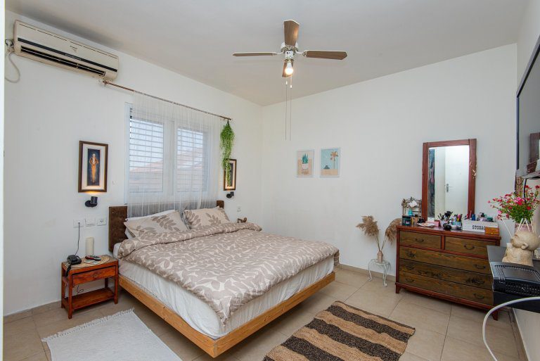 f9c204c3-31ac-4d23-ab8d-af16efbc390e