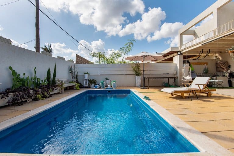 0c3dab32-5438-43ca-a212-7752caead57c