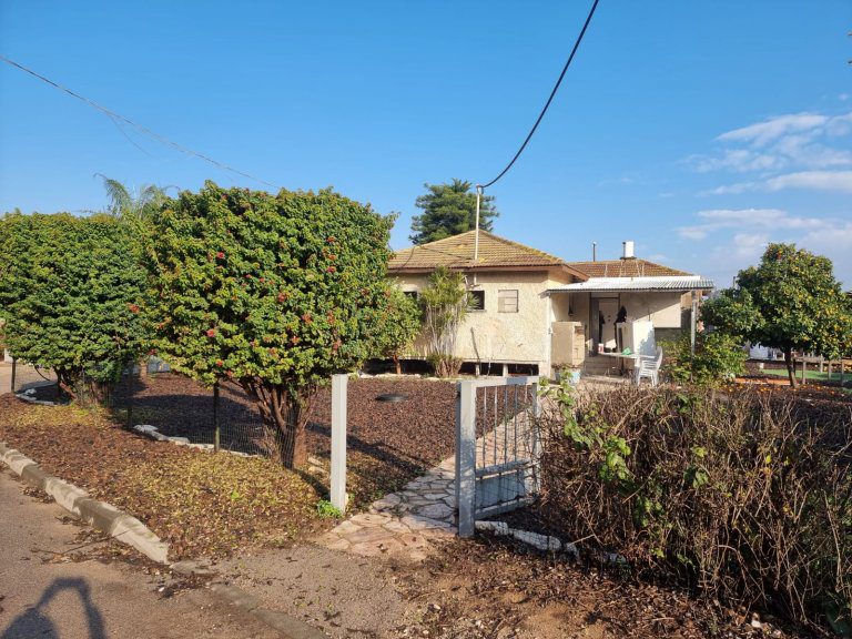 58bbbece-b941-467c-a3bc-ee78f57e9016