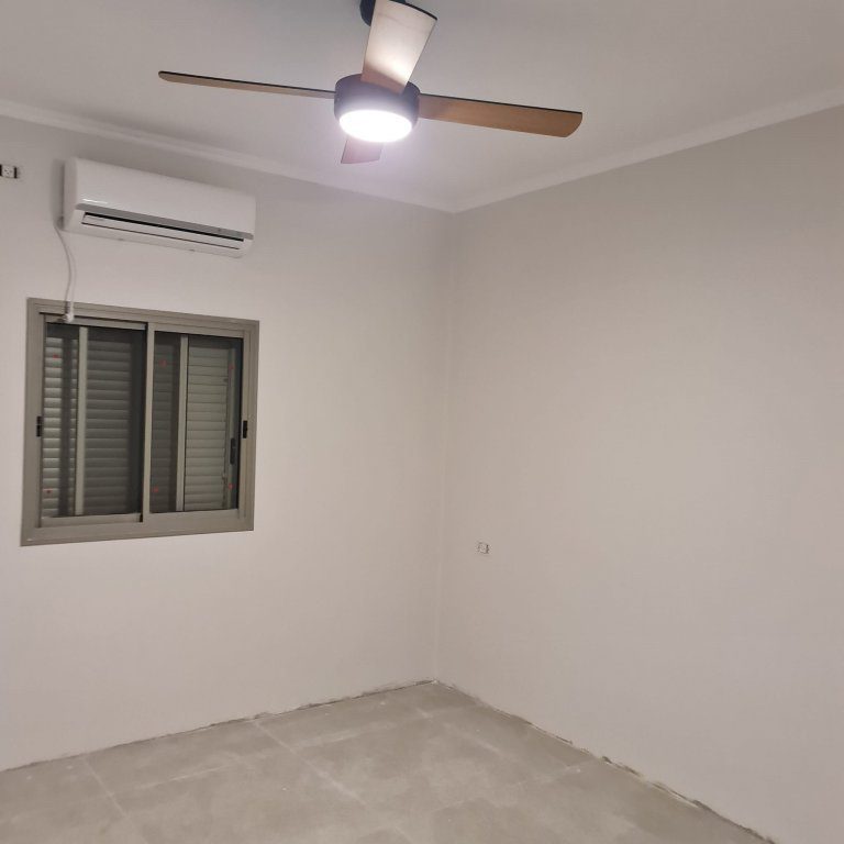 98f348de-7764-45e7-9e47-0b7550df66f3