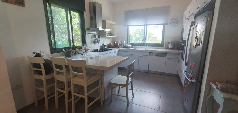 39fbf3de-98c4-4be9-b79a-e3dfec5a6f87