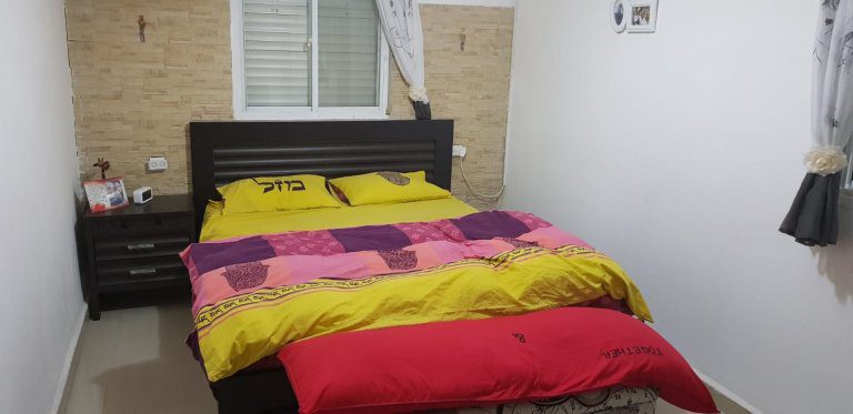 4aeb3254-4fad-4178-b17b-32750577907b