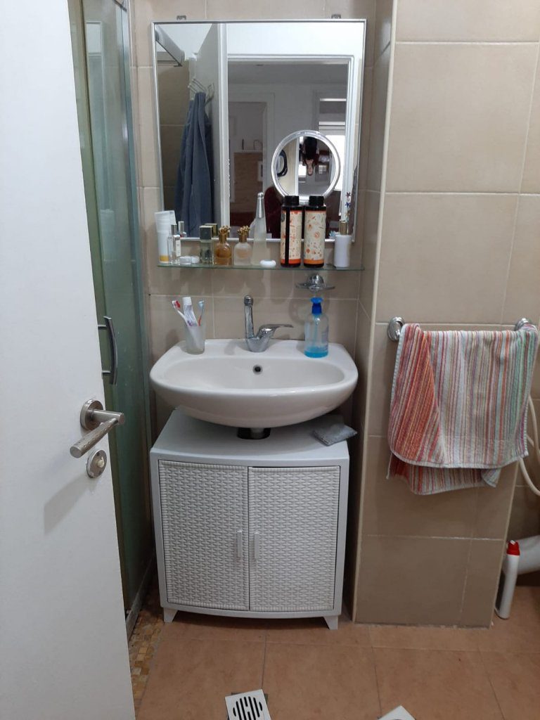 6b7da40c-16ff-45b8-b879-5779930d5bc9