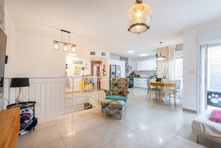 WhatsApp Image 2022-03-13 at 1.33.57 PM (11)