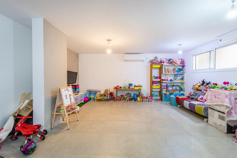 WhatsApp Image 2022-03-13 at 1.33.57 PM (4)