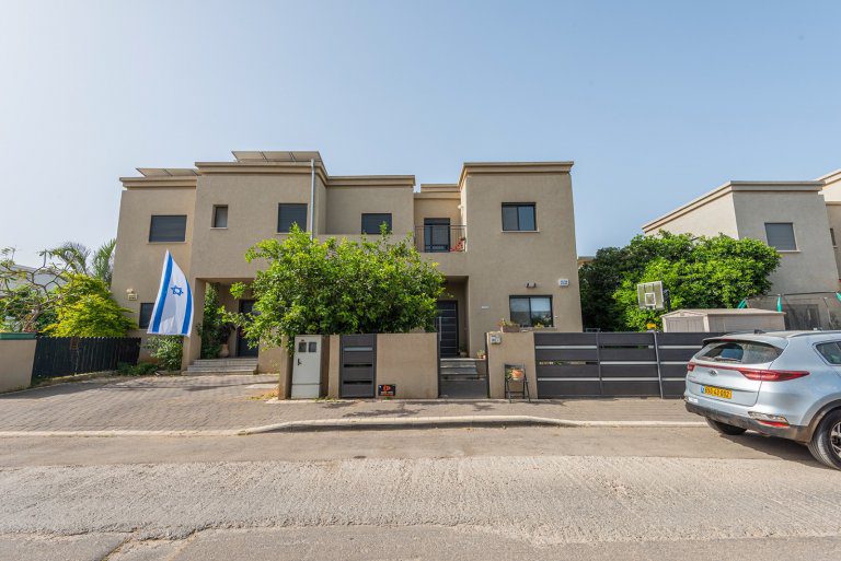 WhatsApp Image 2022-05-04 at 09.09.54 (1)