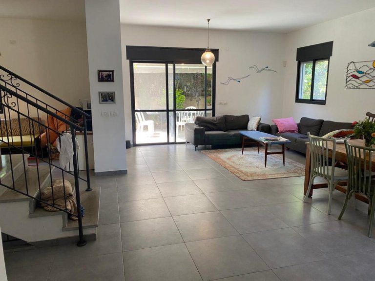 a35bf96f-34e4-4315-8dc6-b6f763fa0564