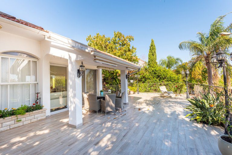 bd0419b0-e443-4db4-93fb-7012b9c7da77