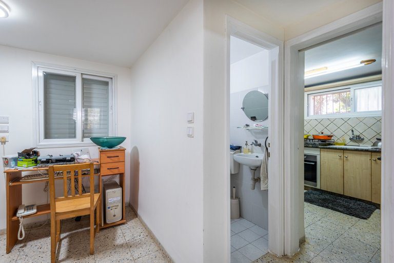 e9a4661b-b6af-4d1c-803e-88d2c8326712